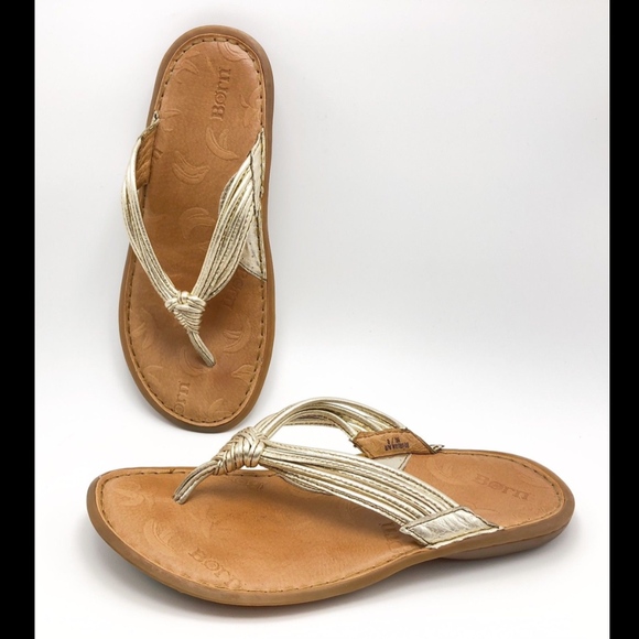 Born Shoes - Born 8M Gold Leather Slip On Flat Thong Sandals
